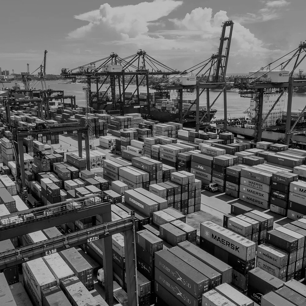 Containers in the dock